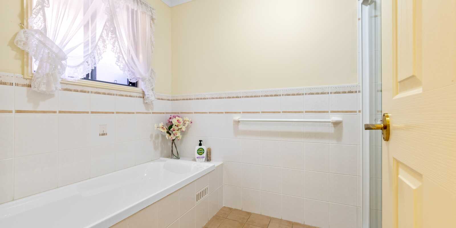 4/67 Ocean Beach Road Woy Woy