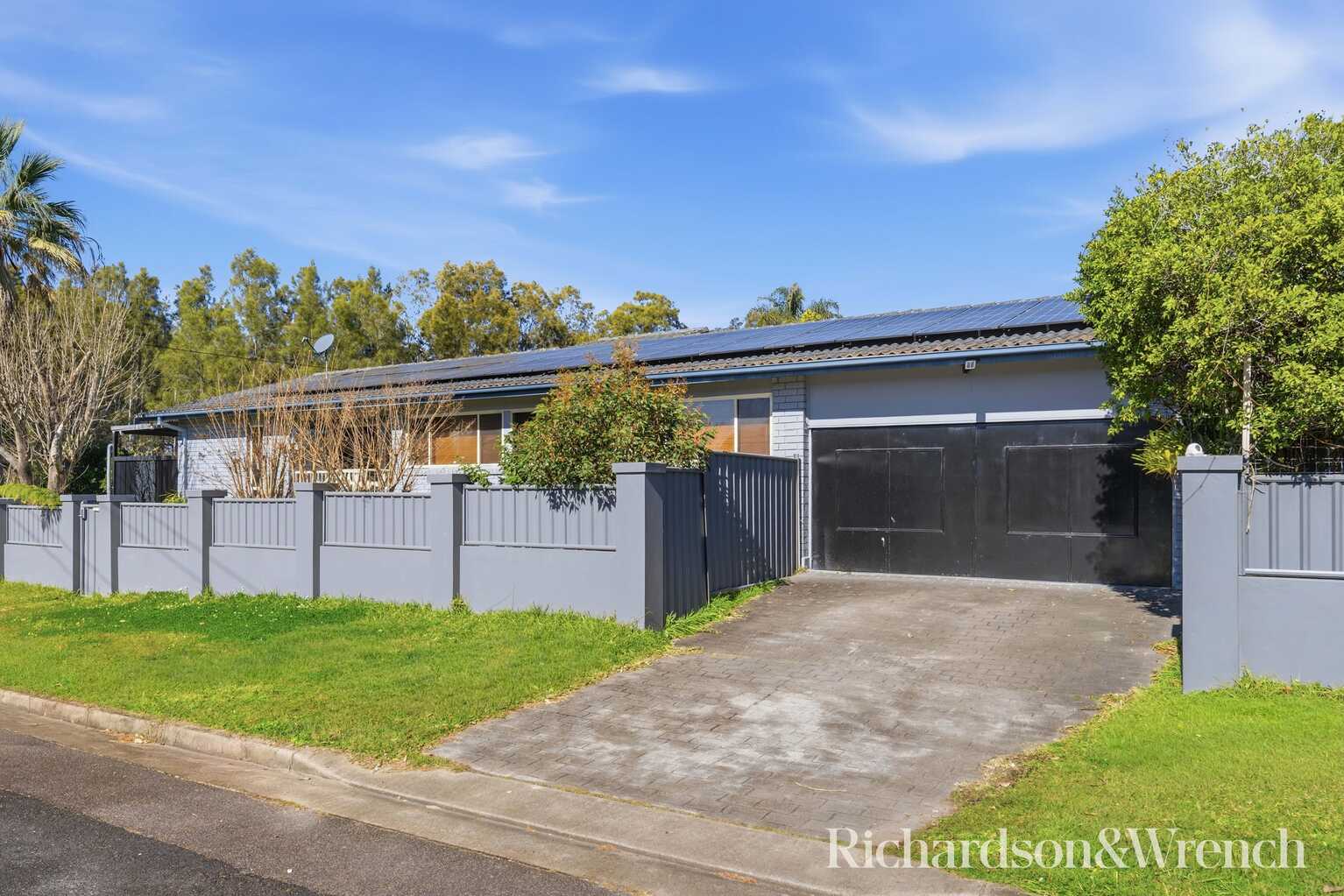 22 Jindalee Avenue Point Clare