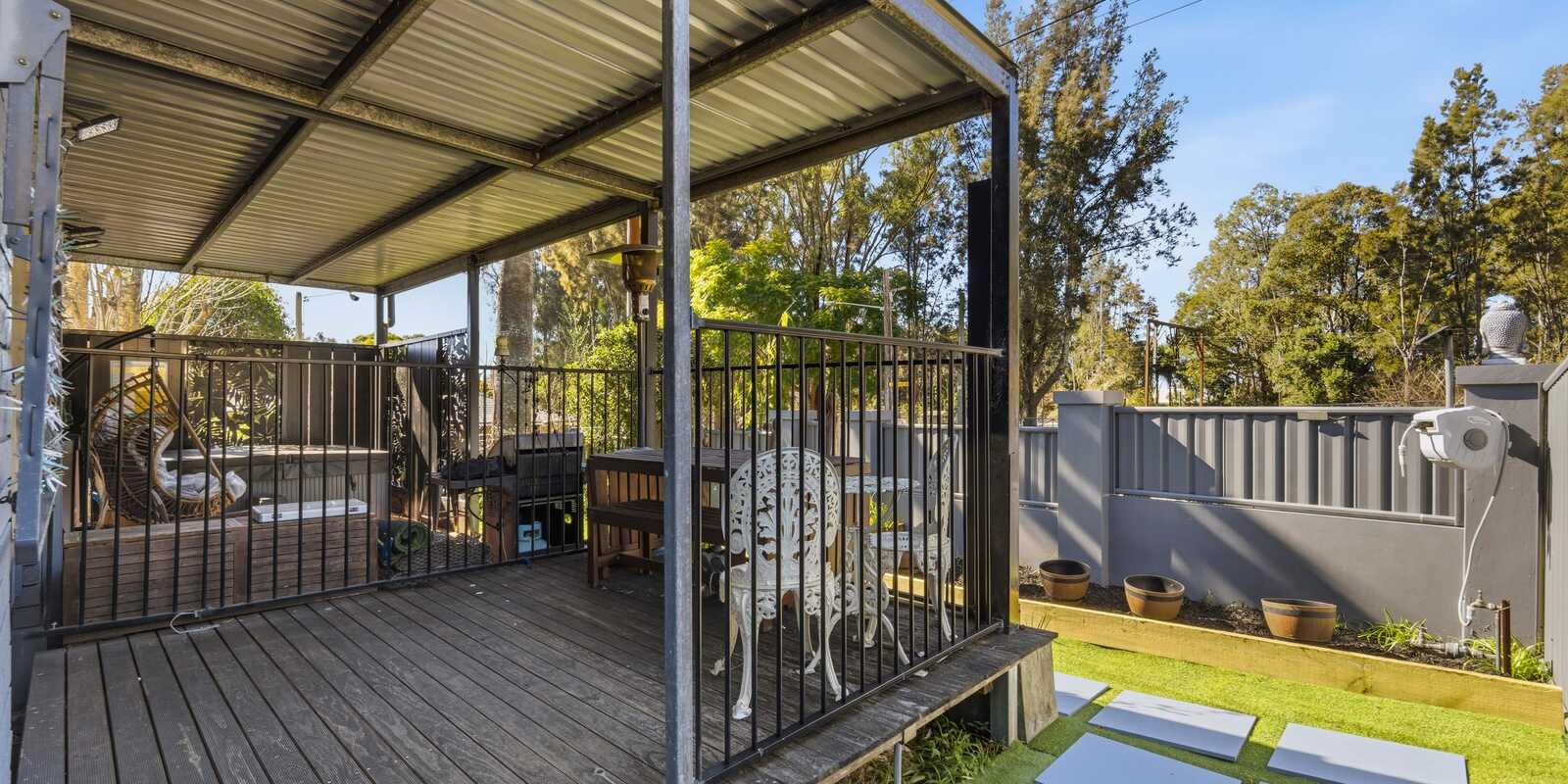 22 Jindalee Avenue Point Clare