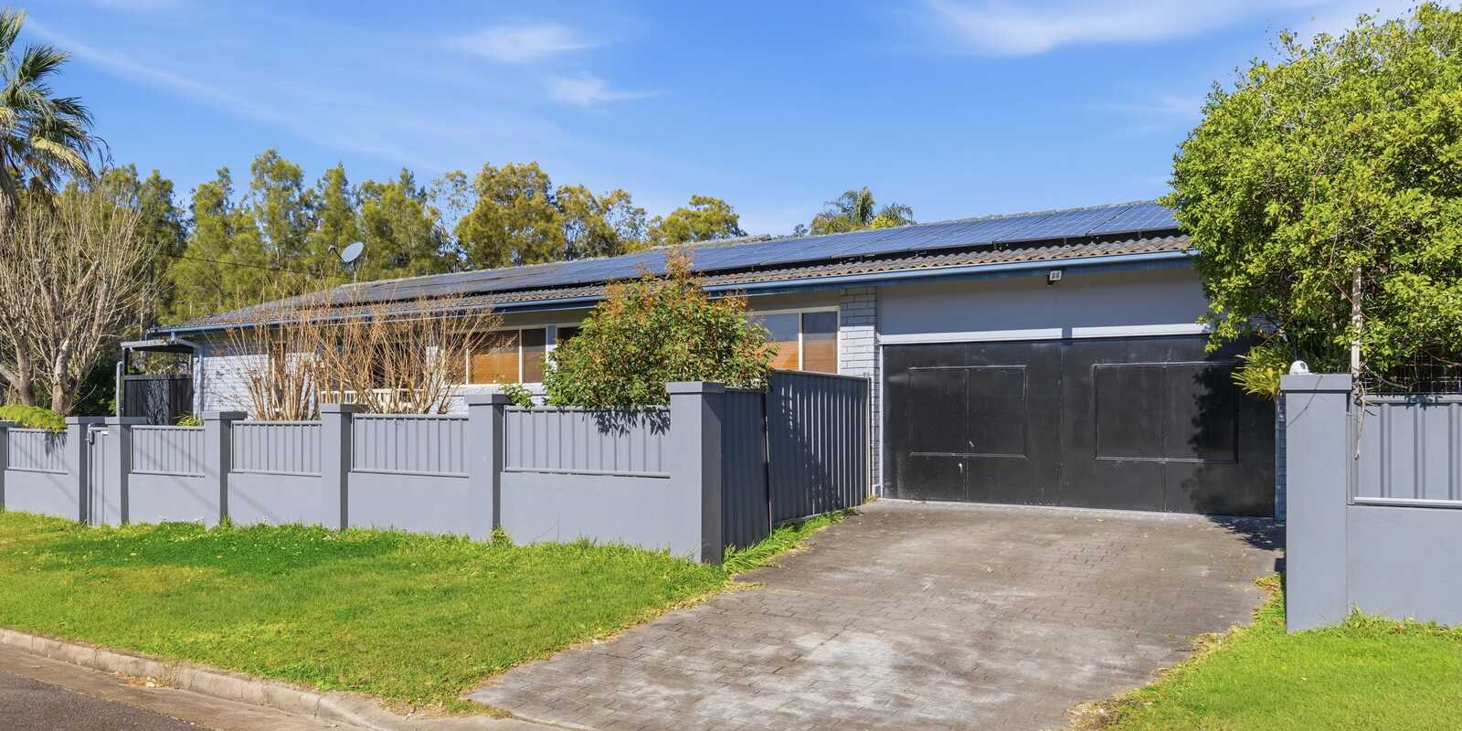 22 Jindalee Avenue Point Clare