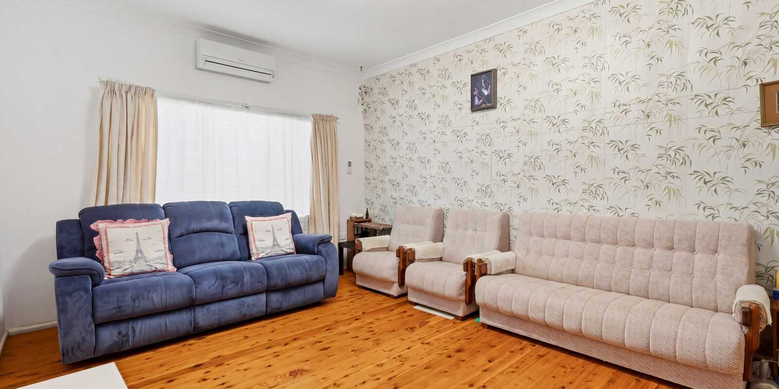 76 Paton Street Woy Woy