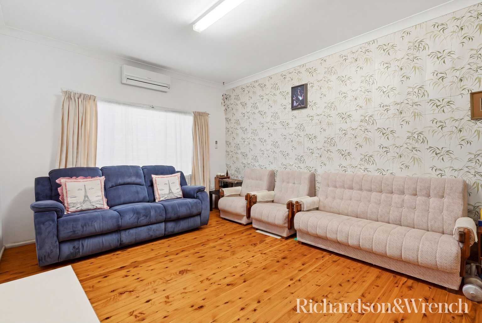 76 Paton Street Woy Woy