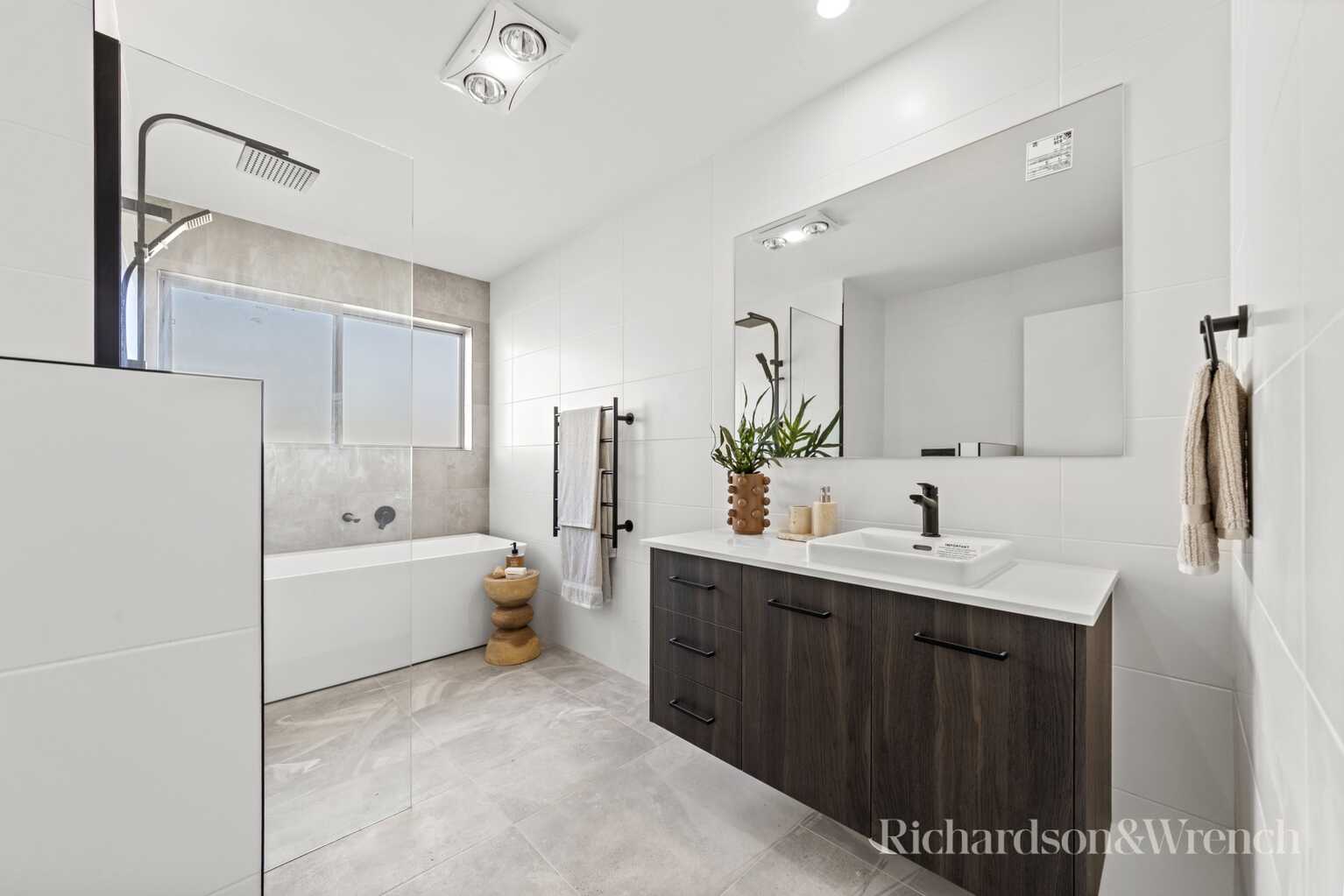2,3/36 Kourung Street Ettalong Beach