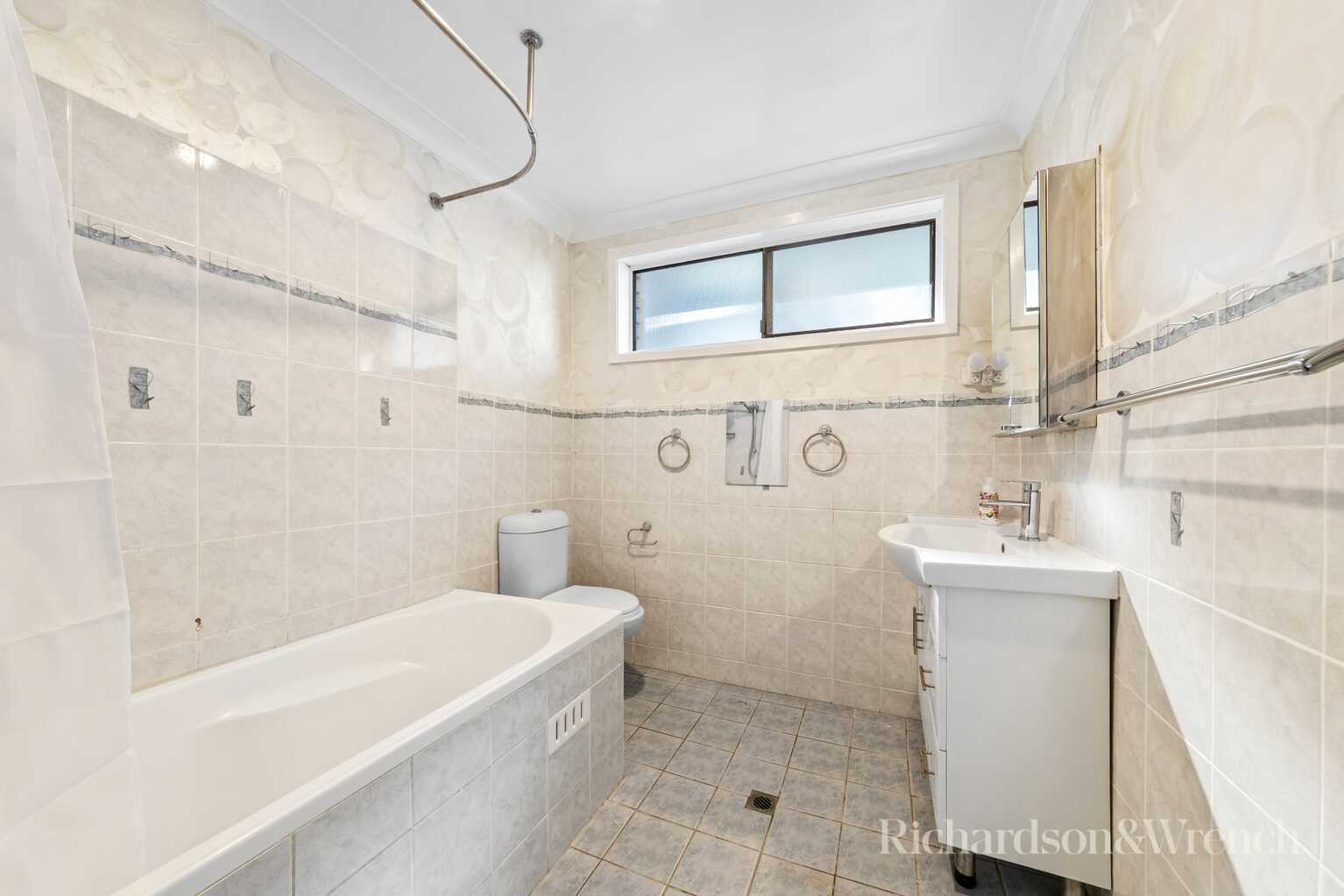 33 Sylvania Road Umina Beach 33 Sylvania Road Umina Beach