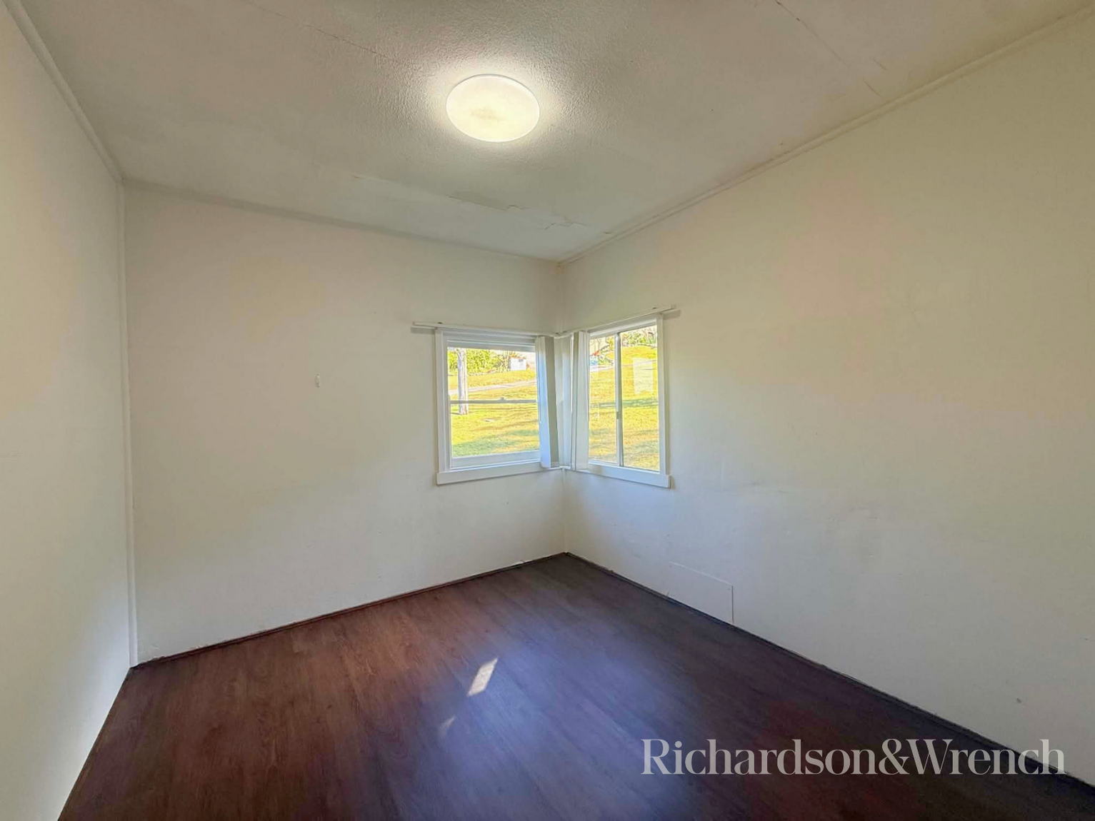 29 Takari Avenue Point Clare