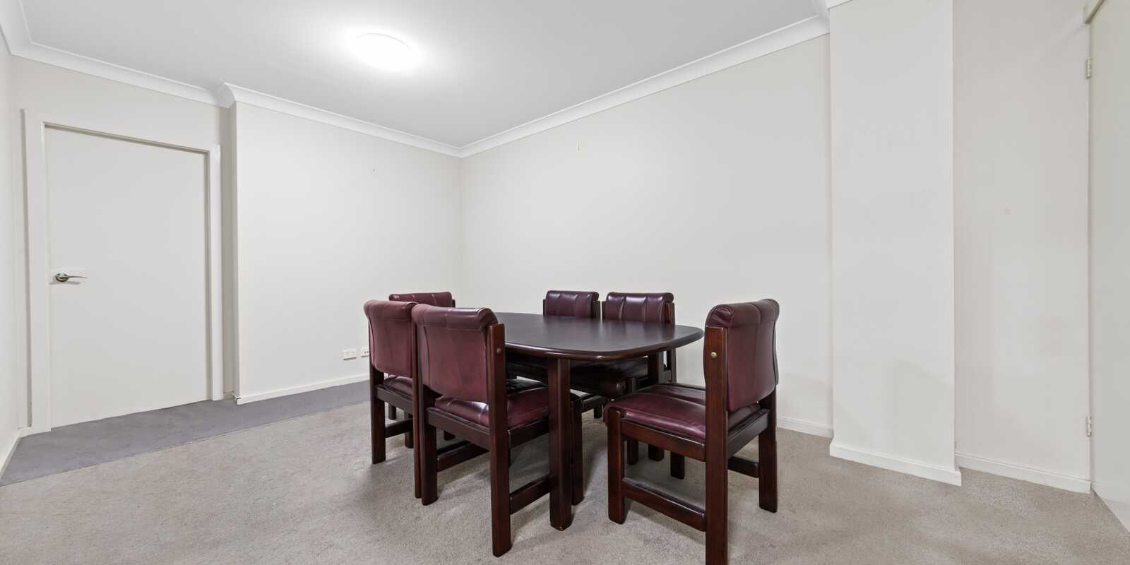 14/293-295 Mann Street Gosford