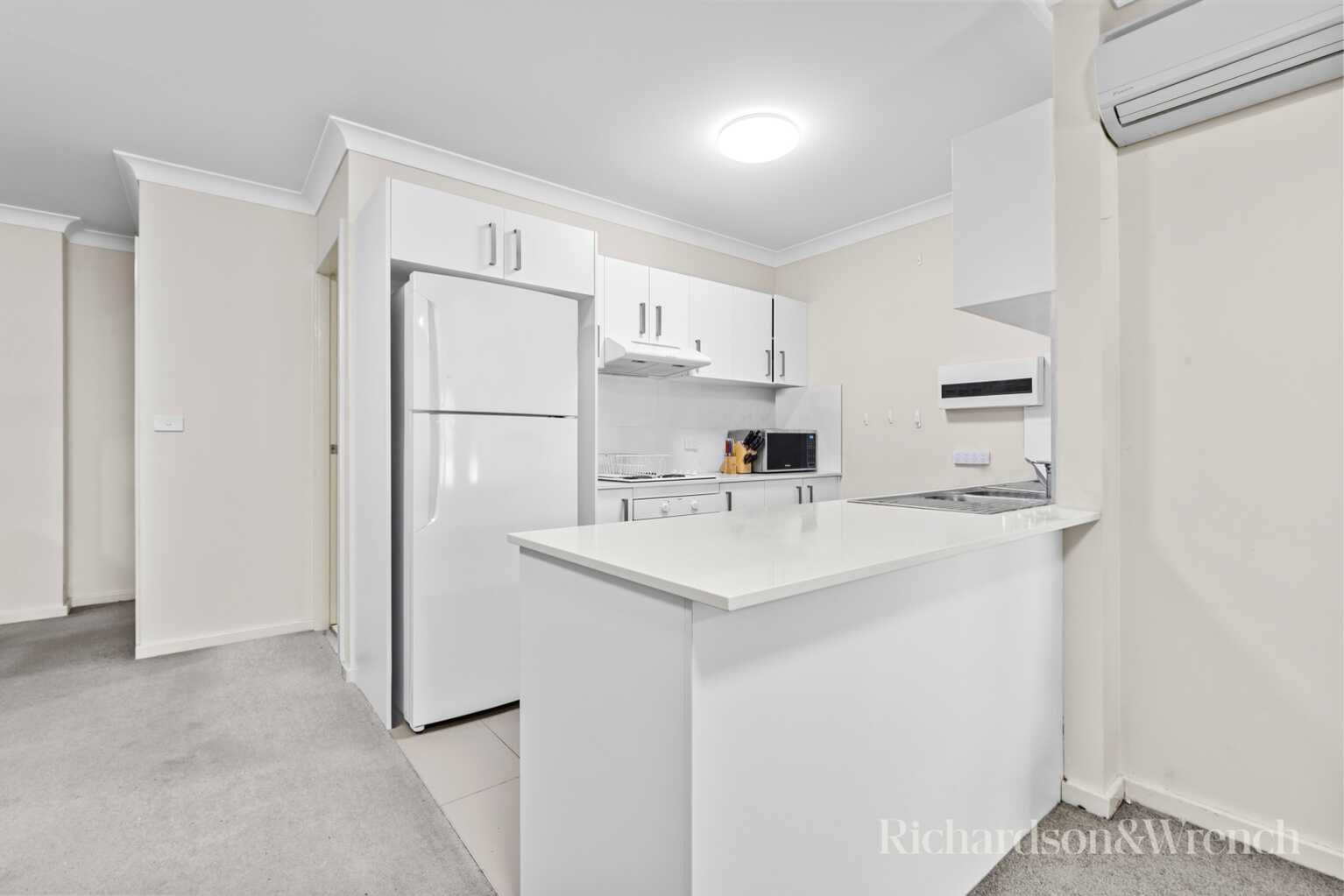 14/293-295 Mann Street Gosford