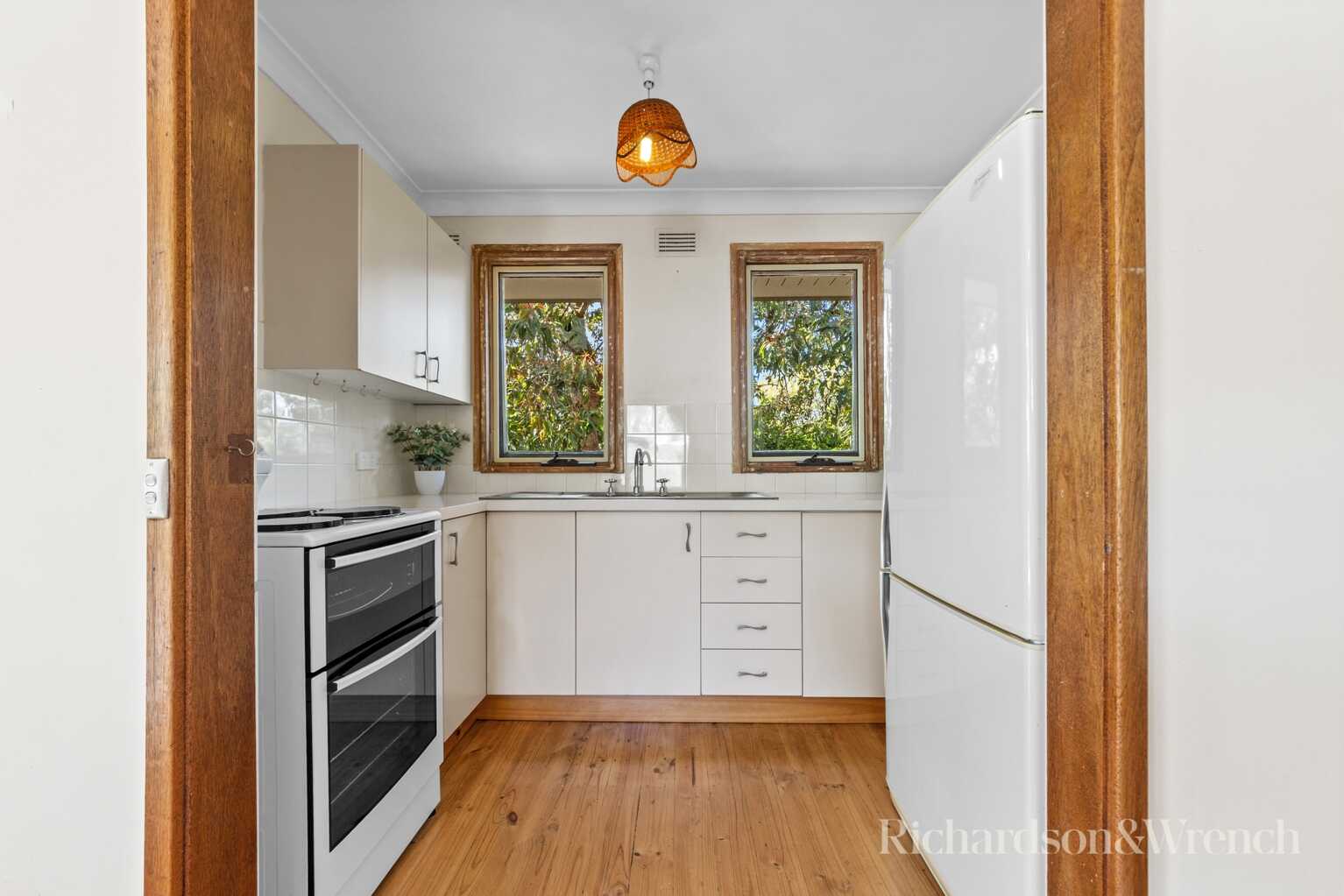19 MacLeay Avenue Woy Woy 19 MacLeay Avenue Woy Woy