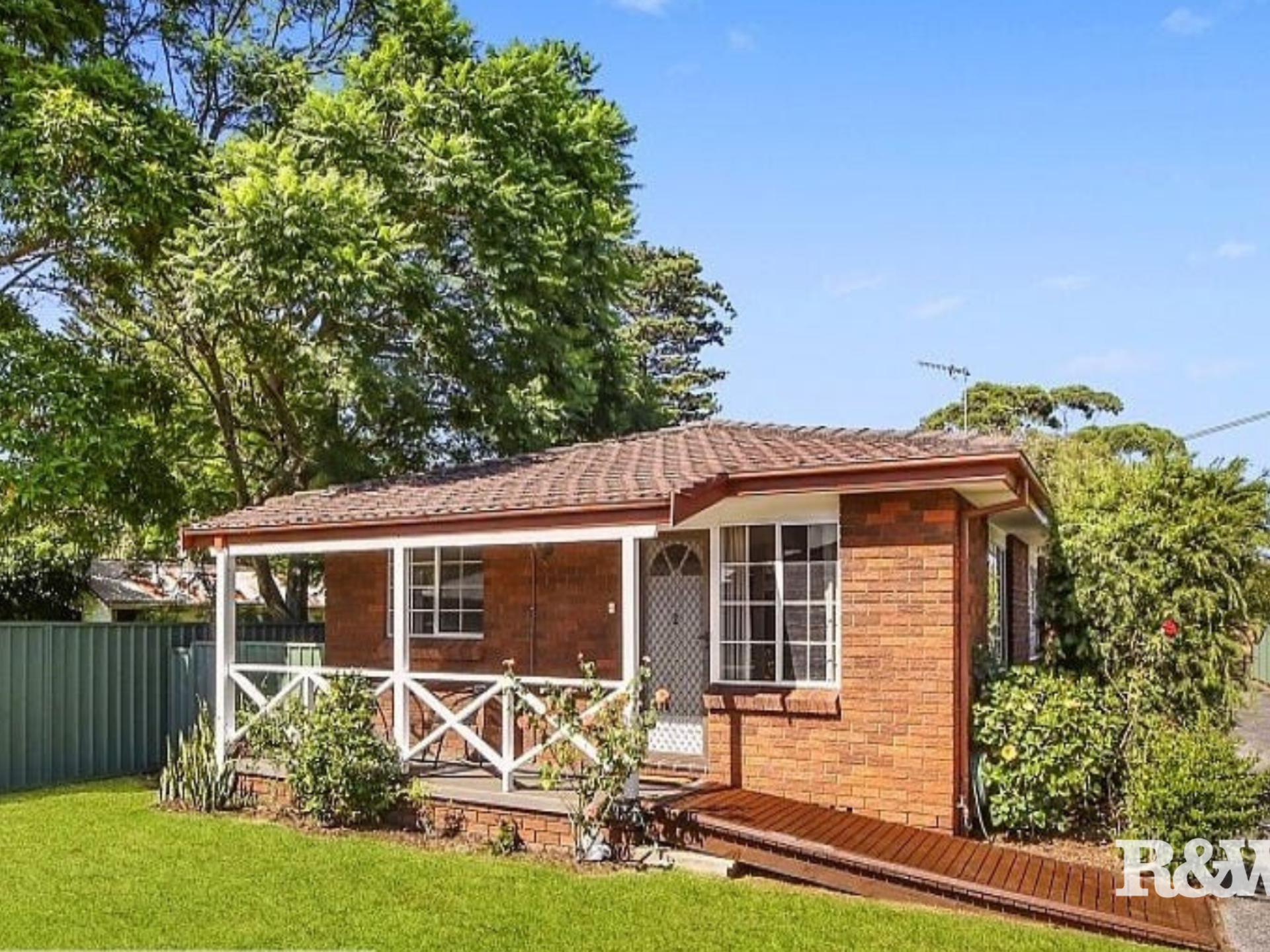 2/40 Bogan Road Booker Bay