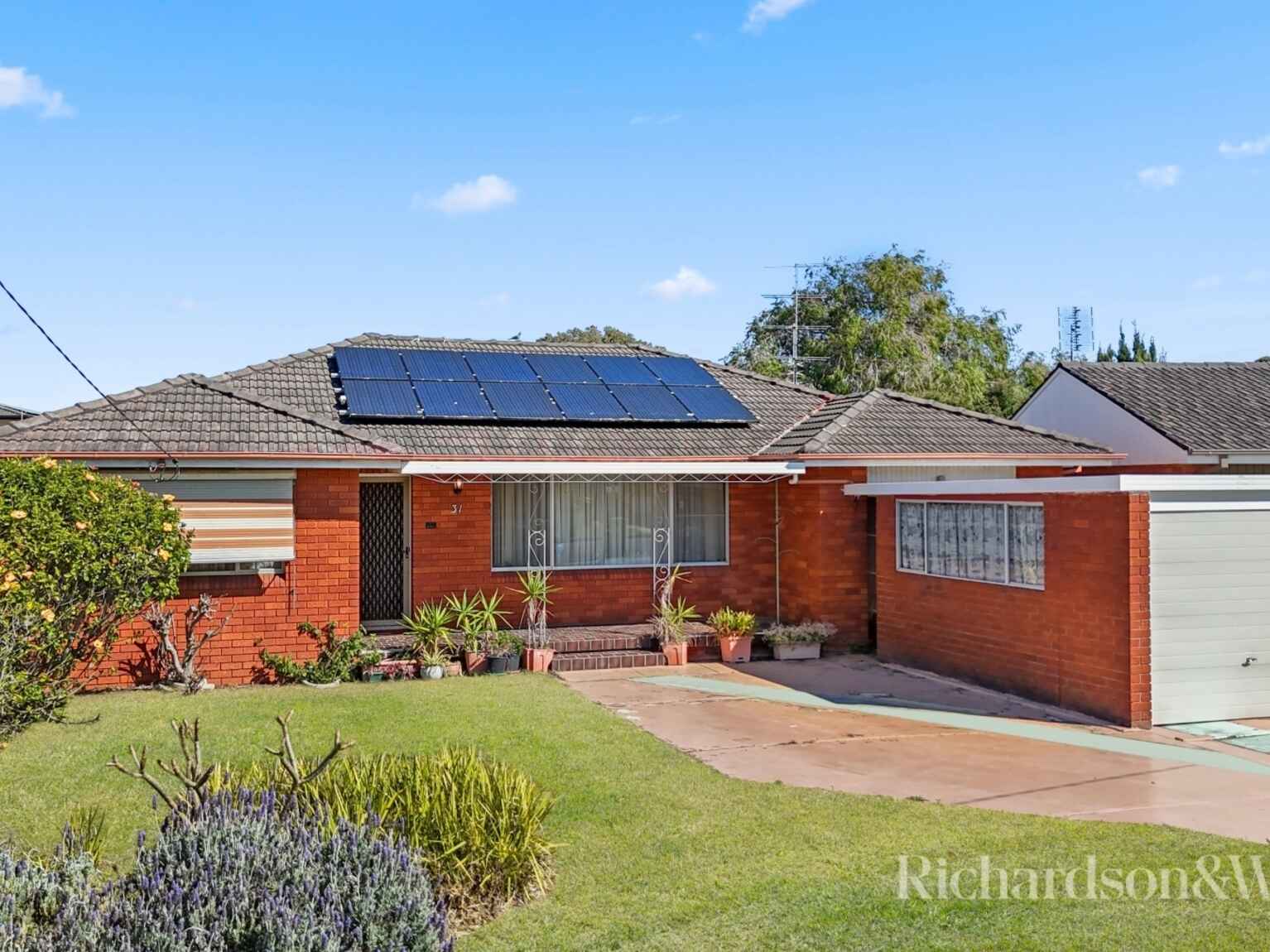 31 Camellia Circle Woy Woy