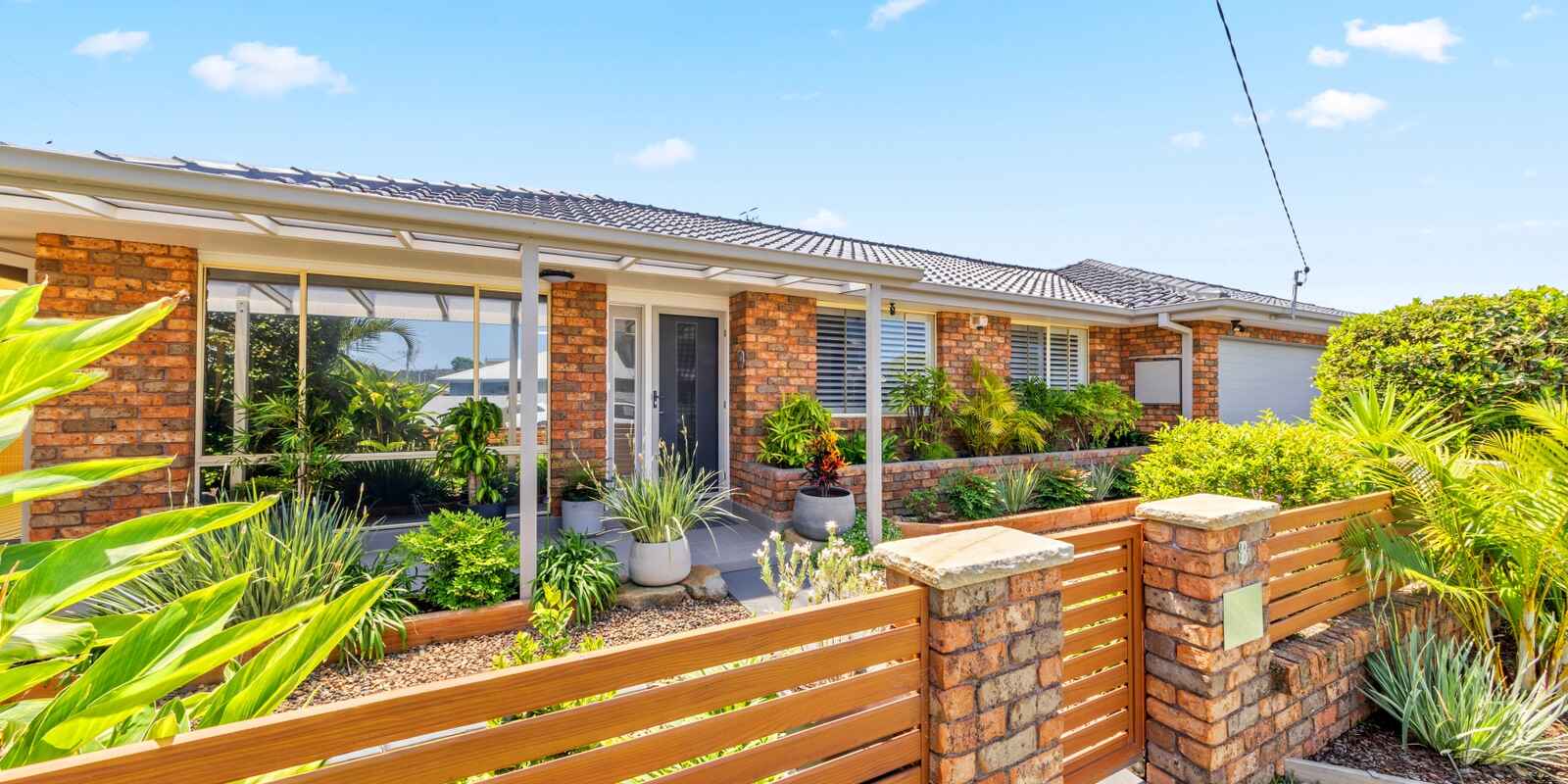 8 Telopea Street Booker Bay