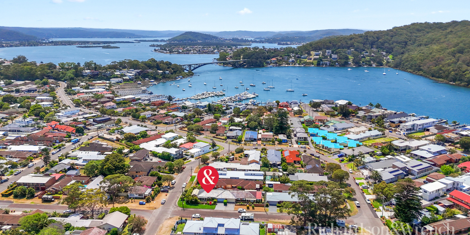 8 Telopea Street Booker Bay