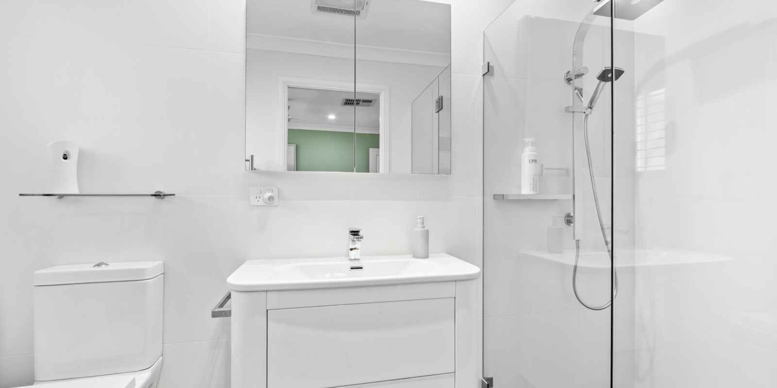 8 Telopea Street Booker Bay