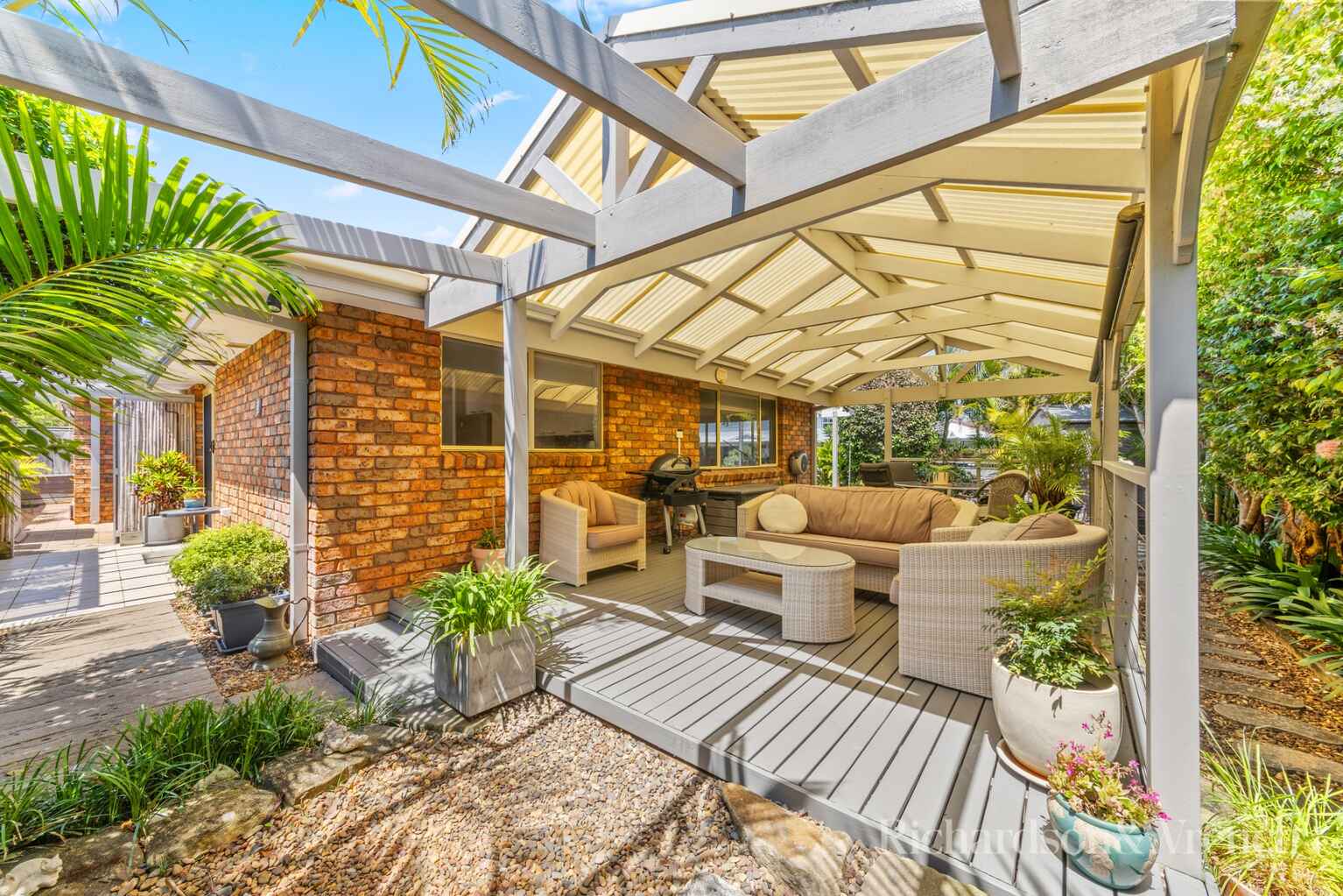 8 Telopea Street Booker Bay