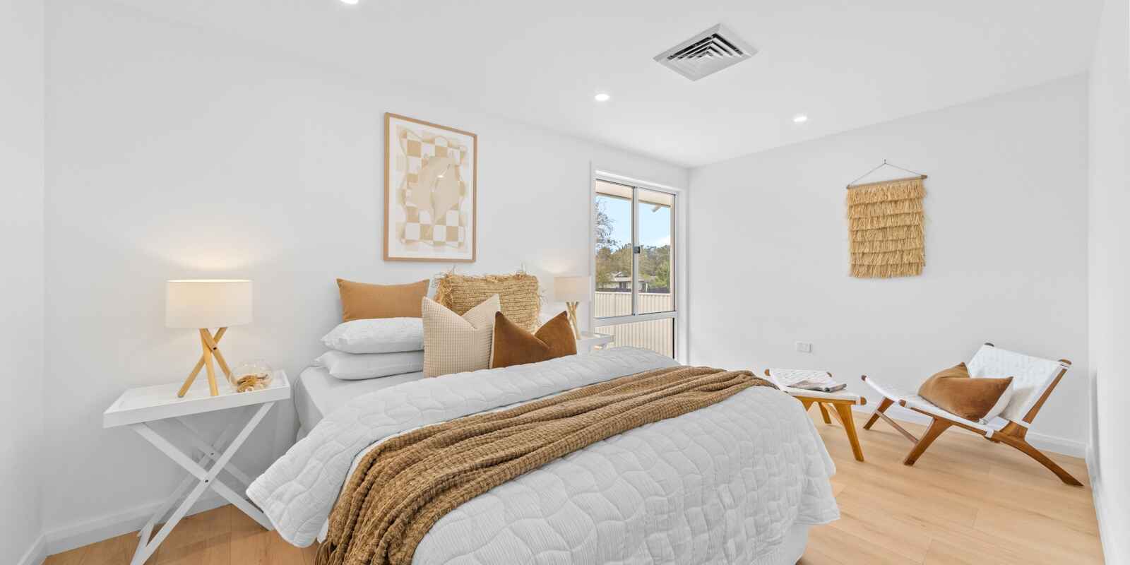 9 Nambucca Drive Woy Woy