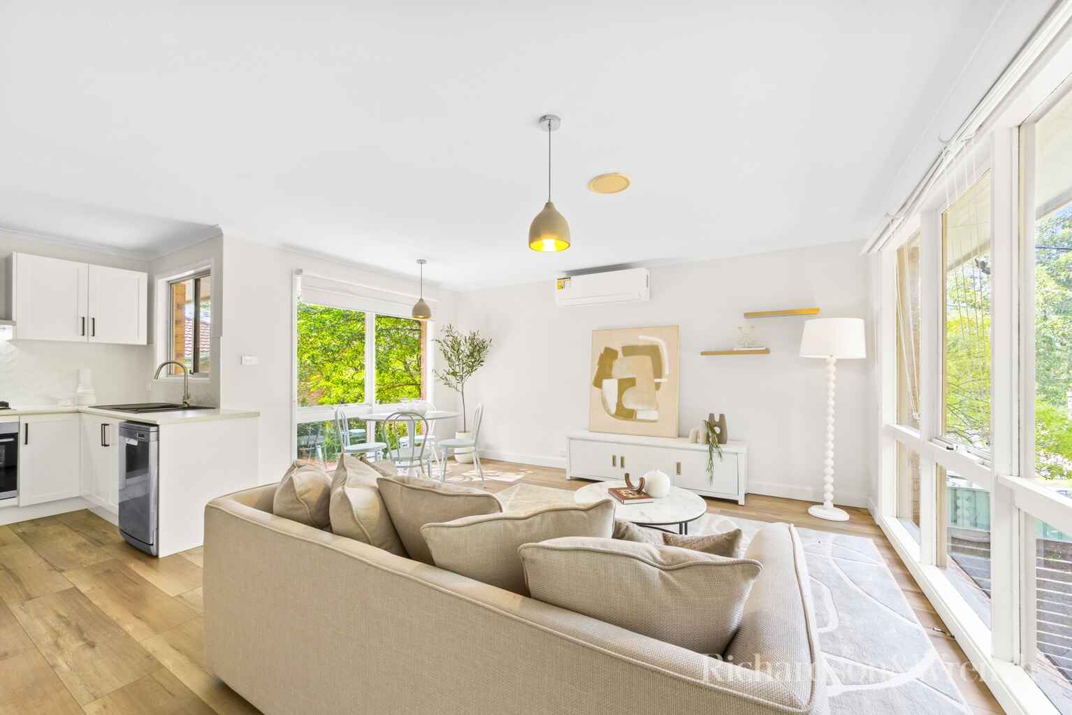 22 Warrawilla Road Wyoming