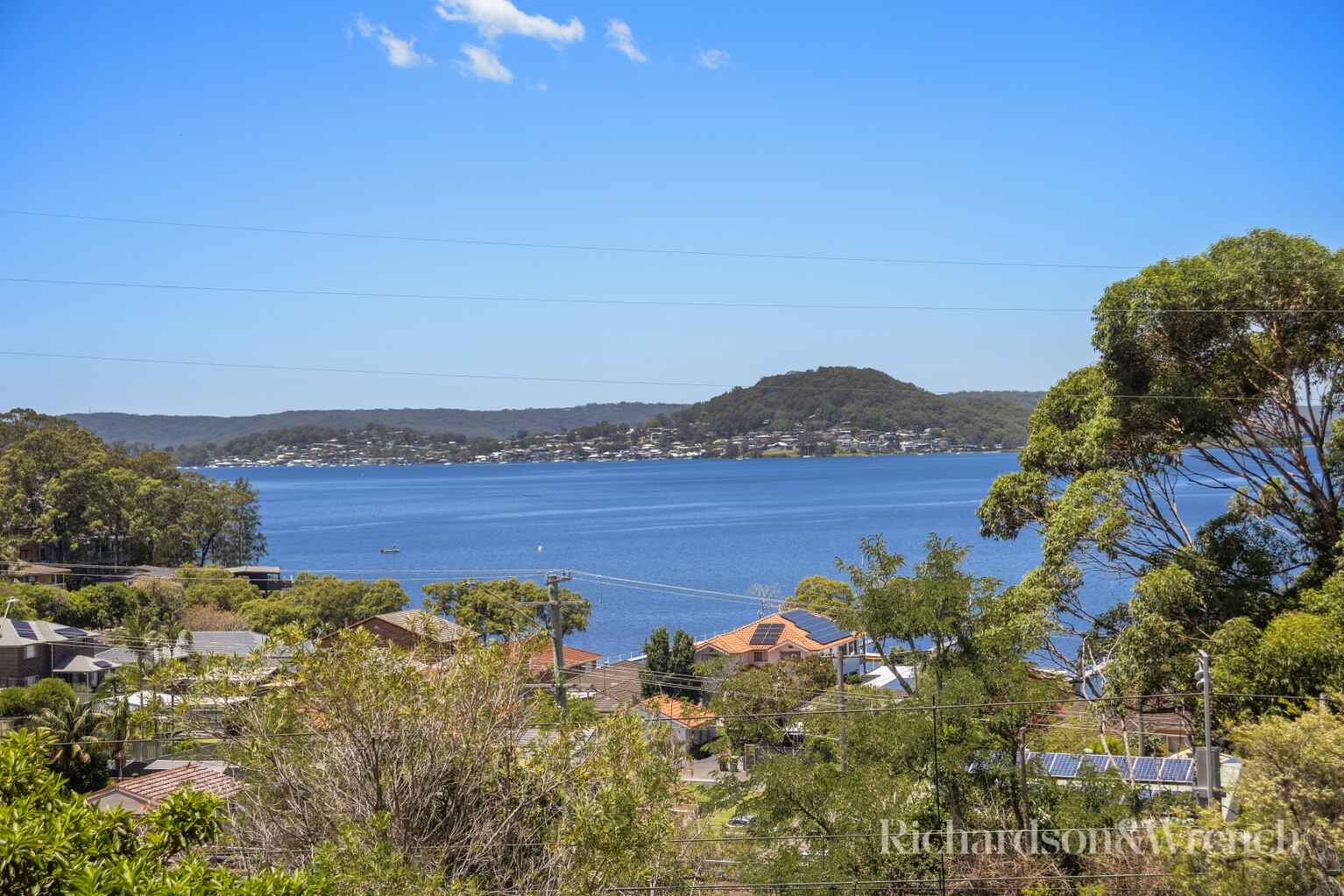 425 Glenrock Parade Tascott 425 Glenrock Parade Tascott