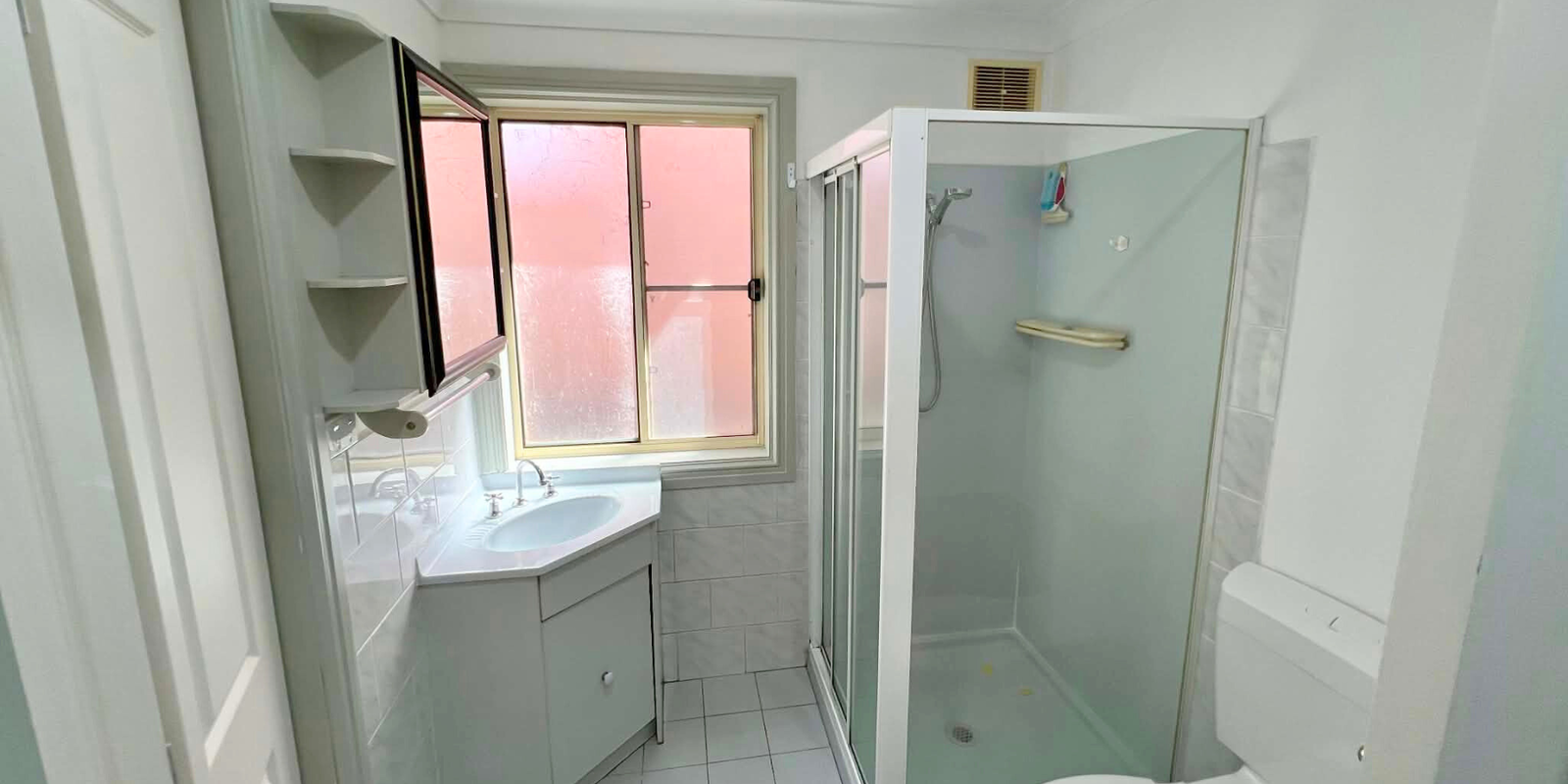 11 Lakala Avenue Springfield