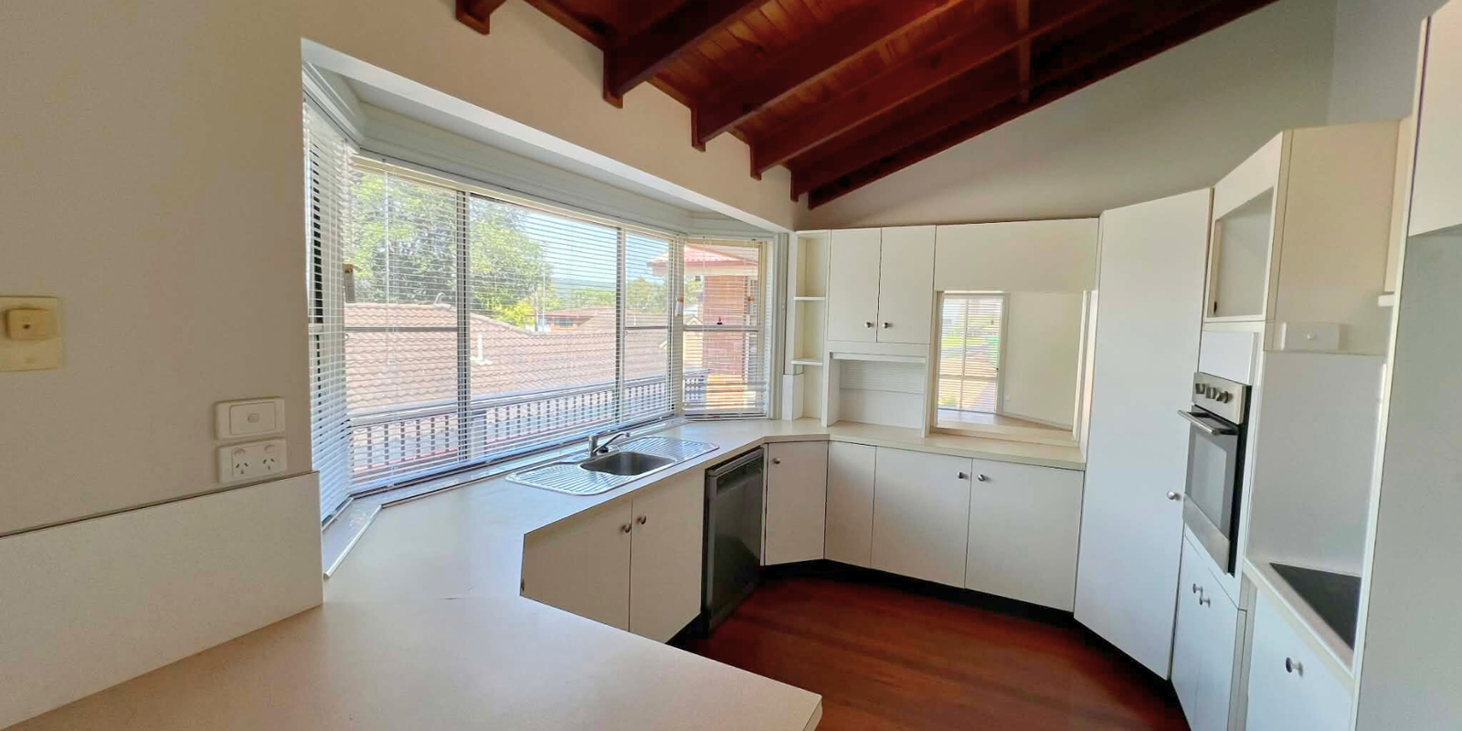 11 Lakala Avenue Springfield