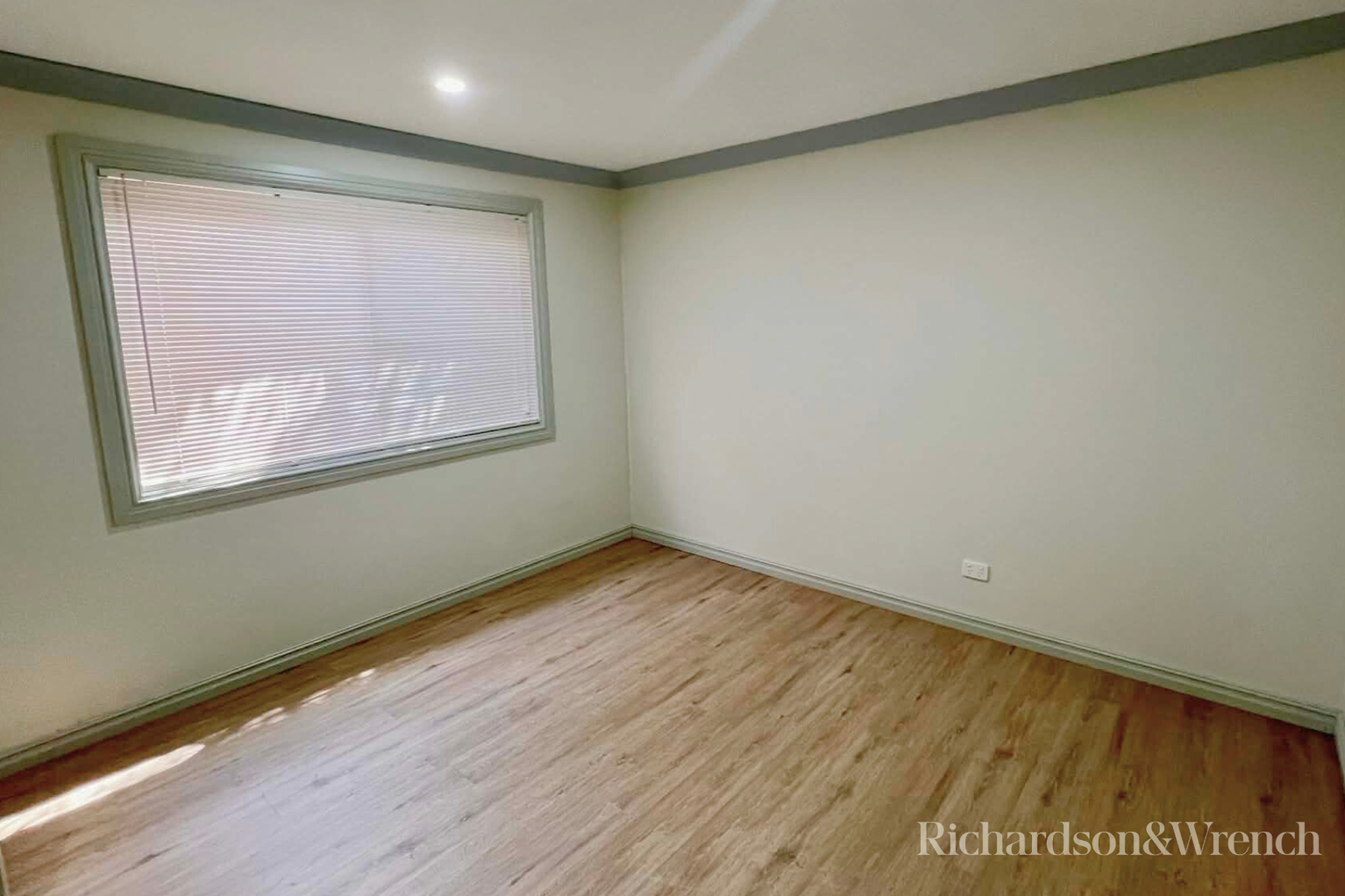 11 Lakala Avenue Springfield