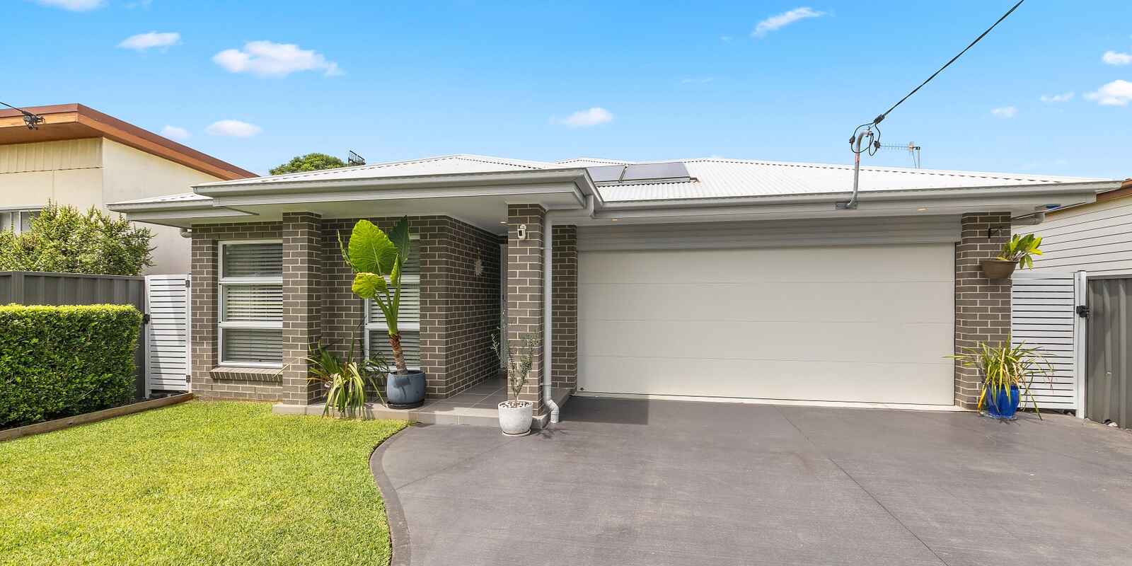 86 McEvoy Avenue Umina Beach 86 McEvoy Avenue Umina Beach