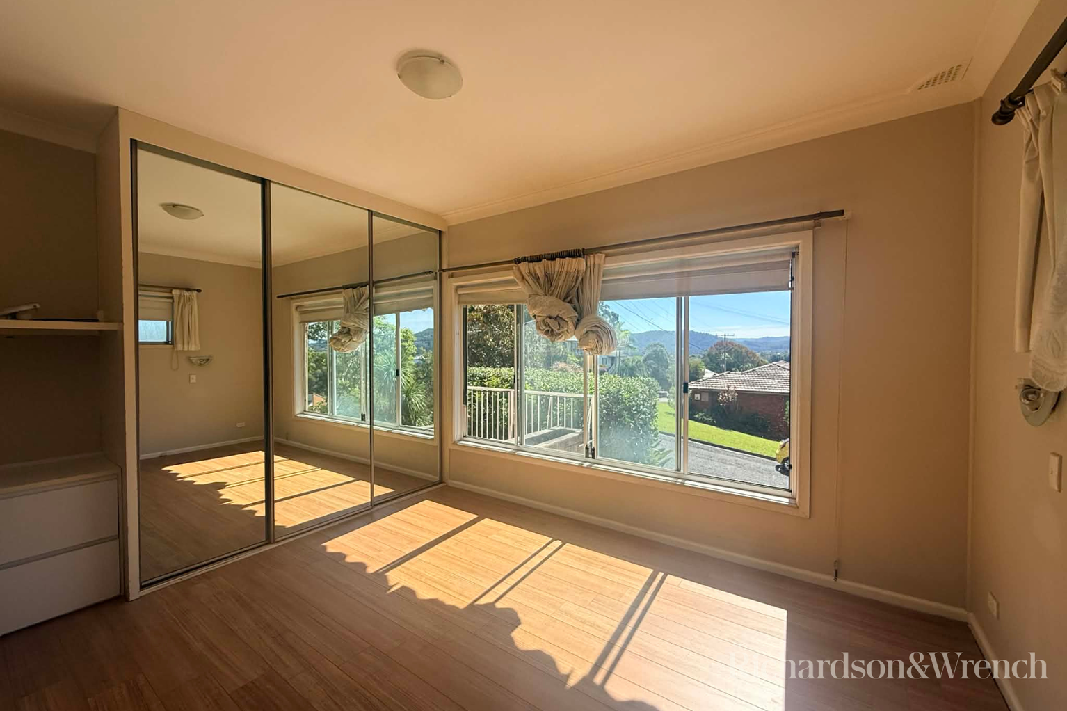 27 Fiona Street Point Clare