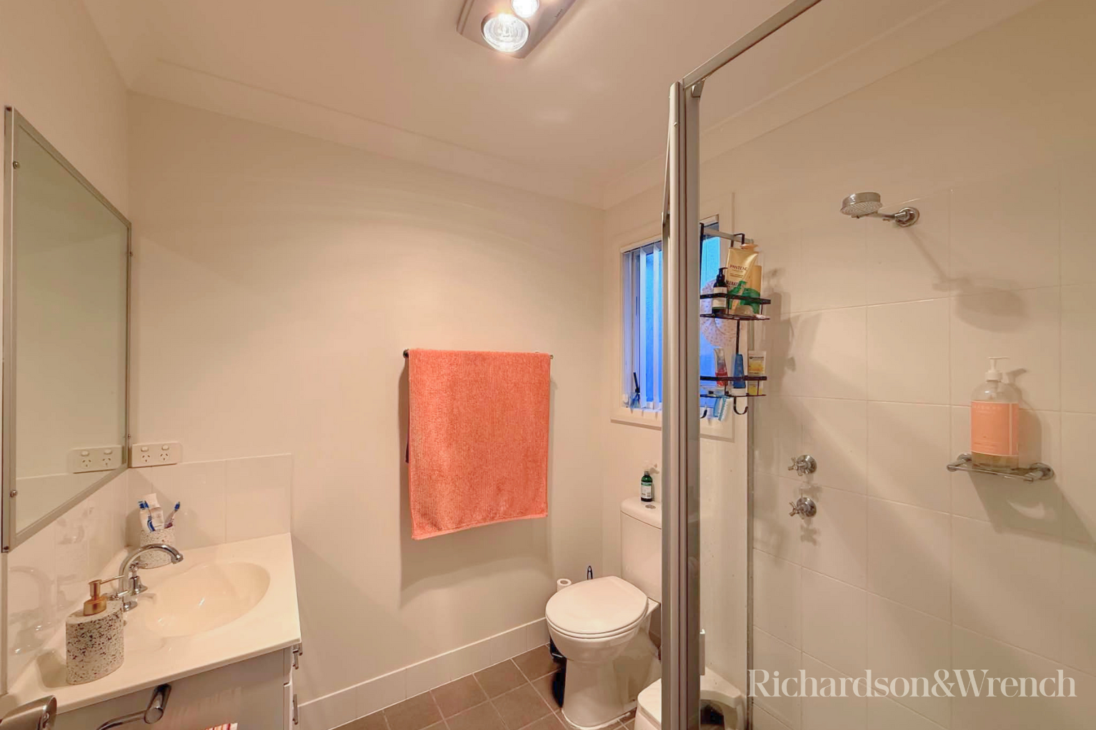 220A Brisbane Water Drive Point Clare