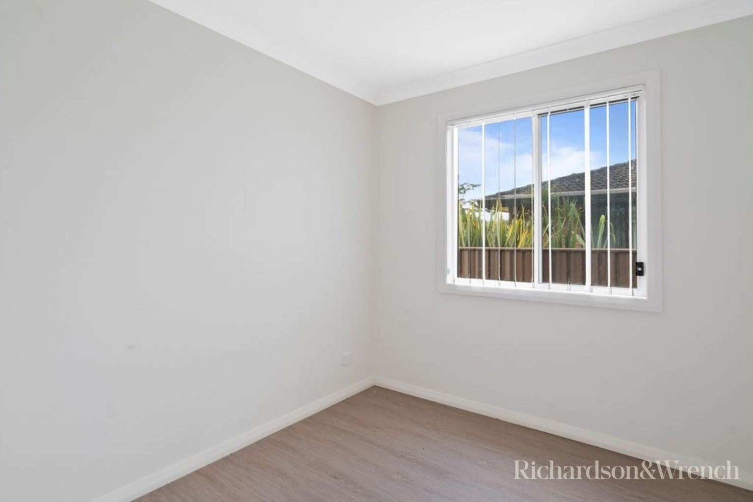 220A Brisbane Water Drive Point Clare