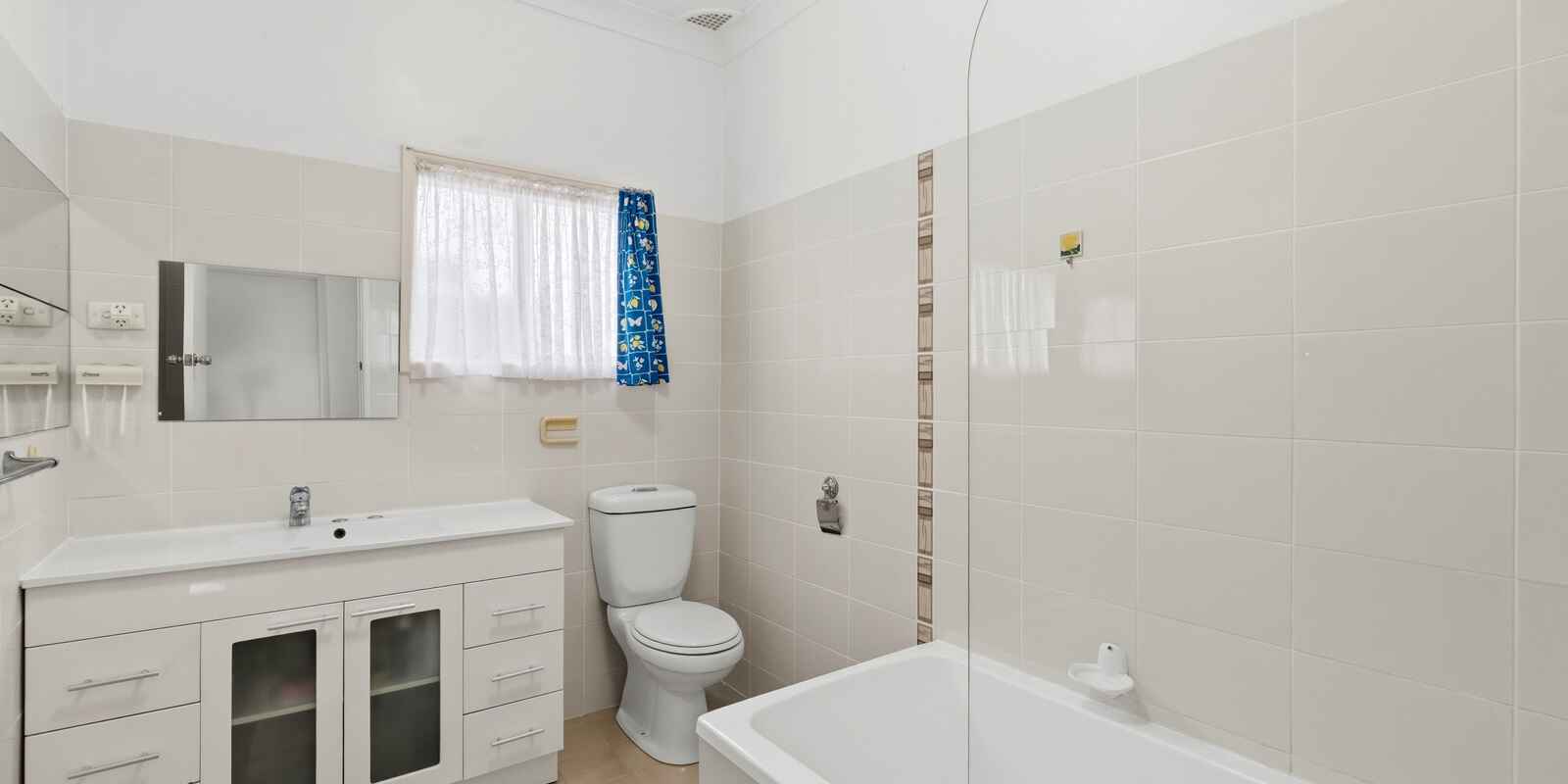 76 Paton Street Woy Woy