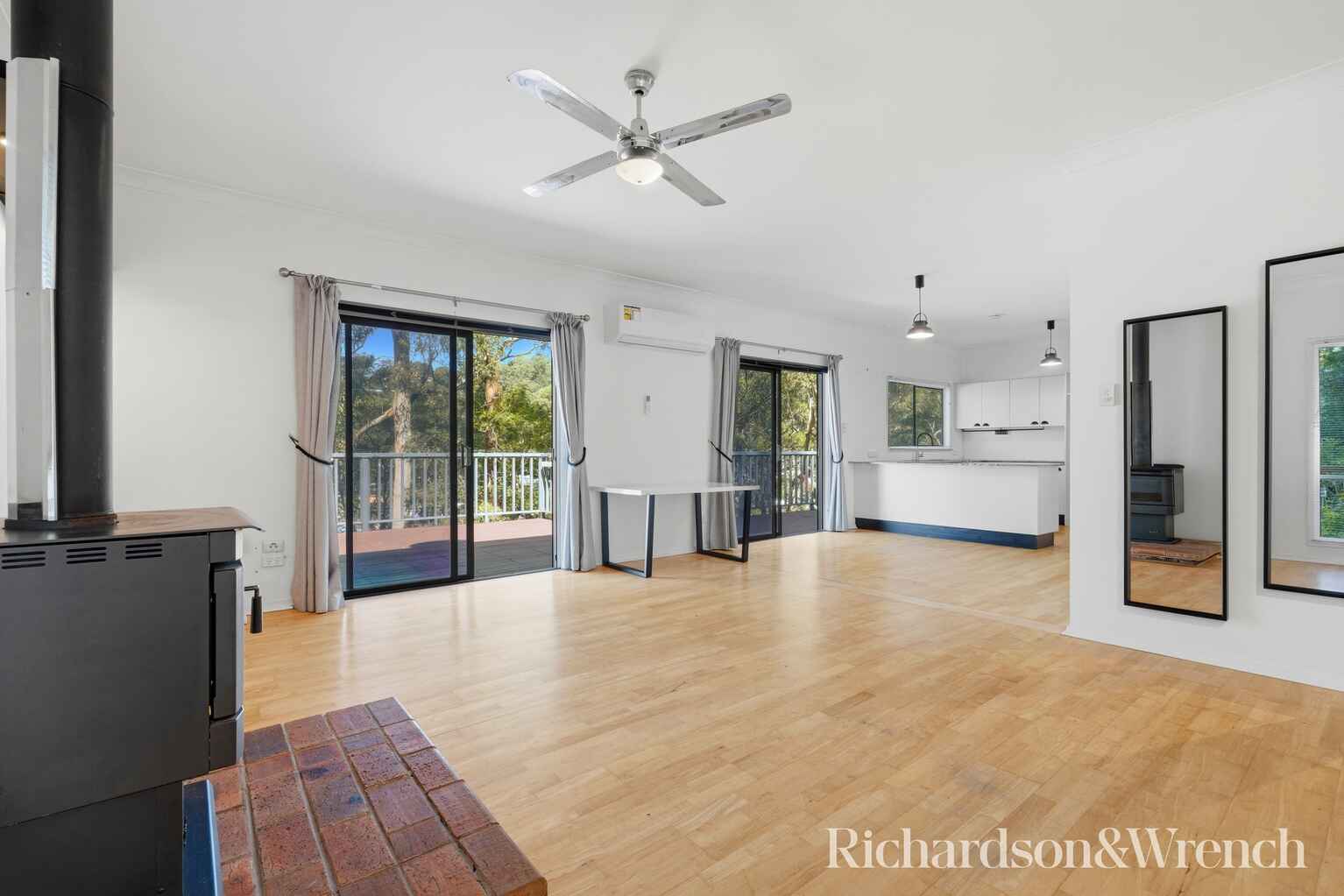 101 The Broadwaters Tascott