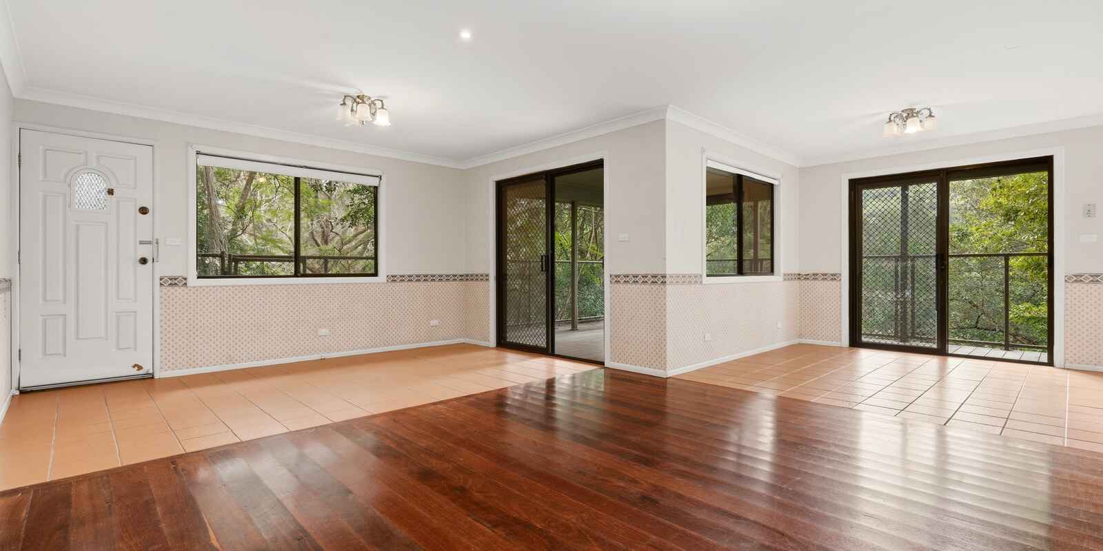 19 Sublime Point Avenue Tascott