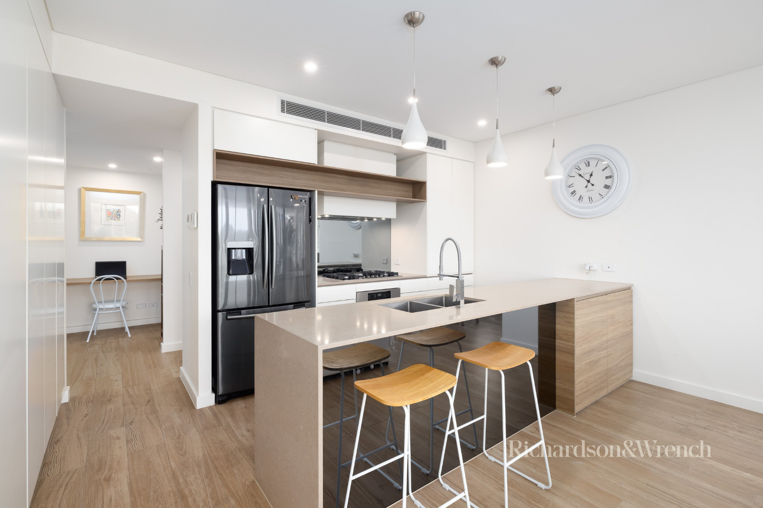 707/8 Kendall Street Gosford