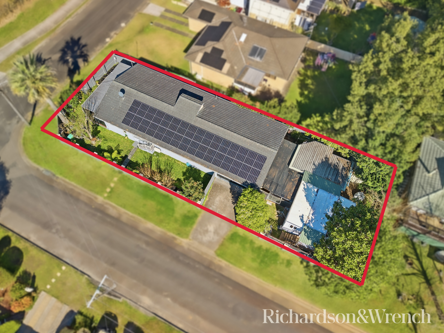 22 Jindalee Avenue Point Clare 22 Jindalee Avenue Point Clare