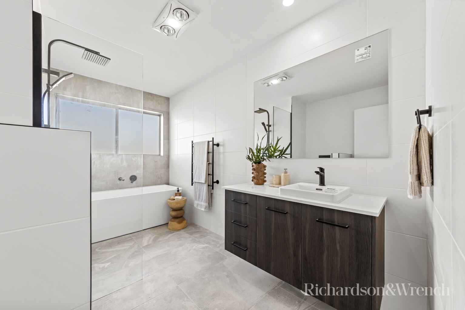 2,3/36 Kourung Street Ettalong Beach