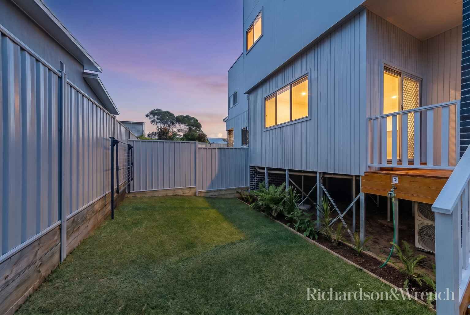 2,3/36 Kourung Street Ettalong Beach