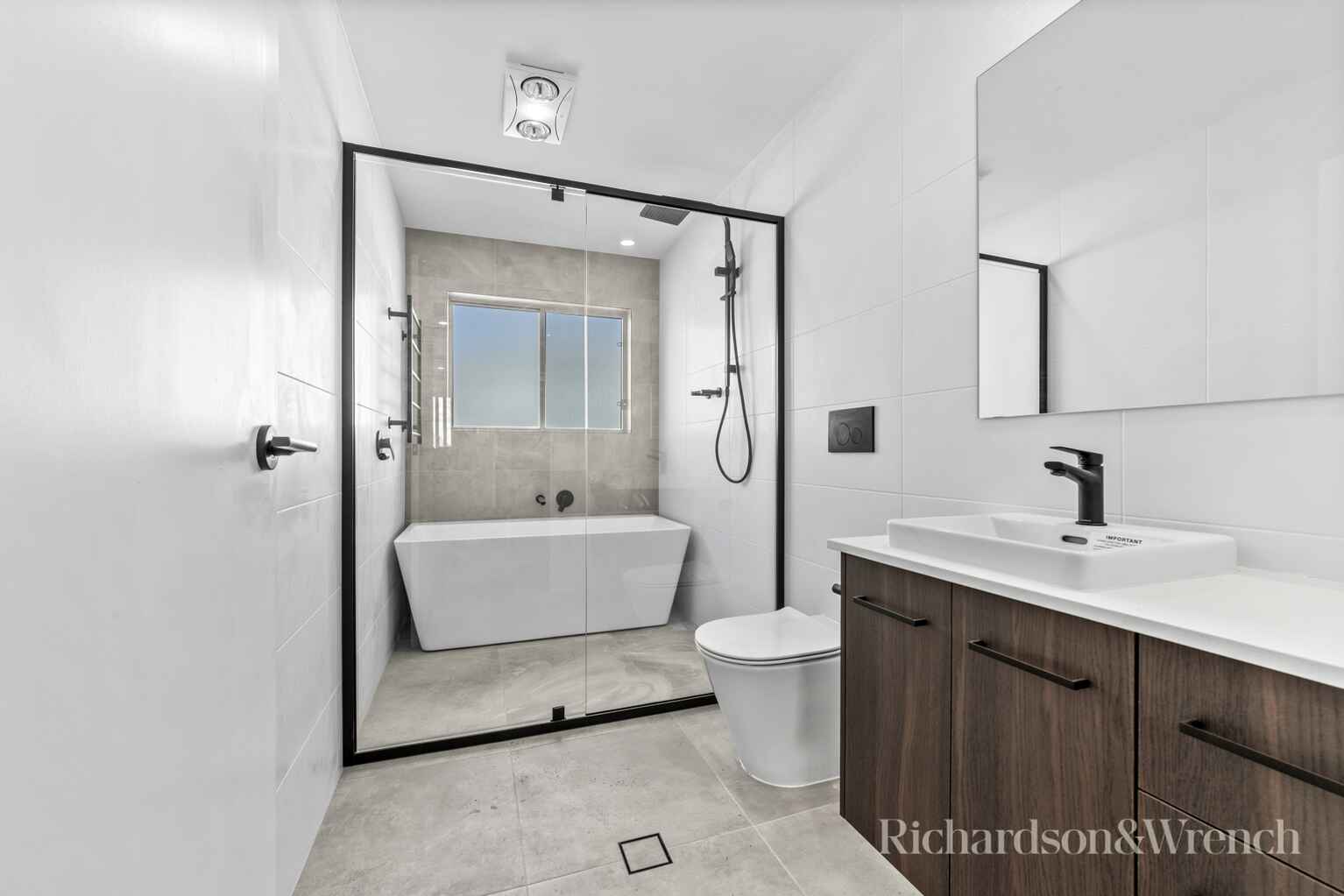 2,3/36 Kourung Street Ettalong Beach