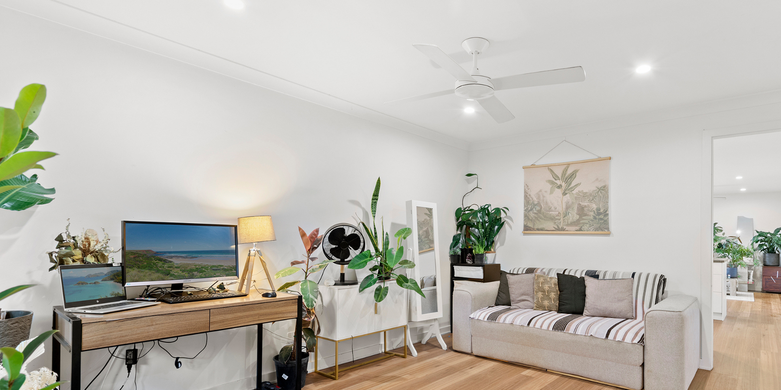14 Wentworth Avenue Woy Woy