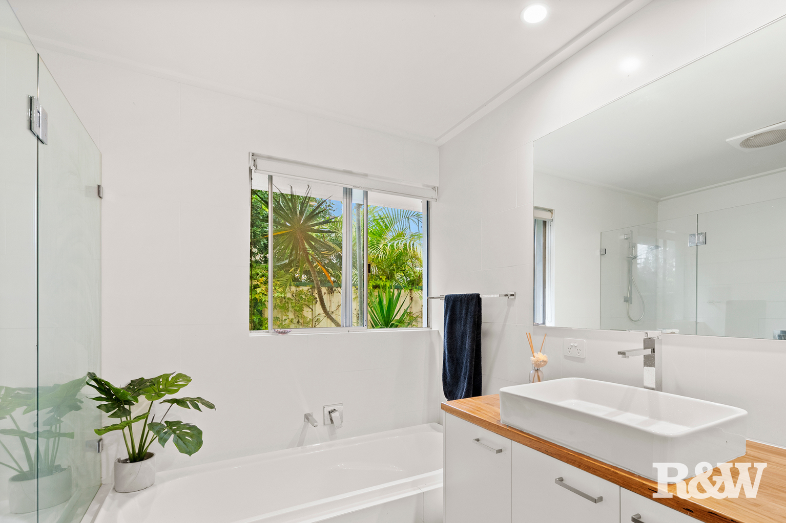 14 Wentworth Avenue Woy Woy