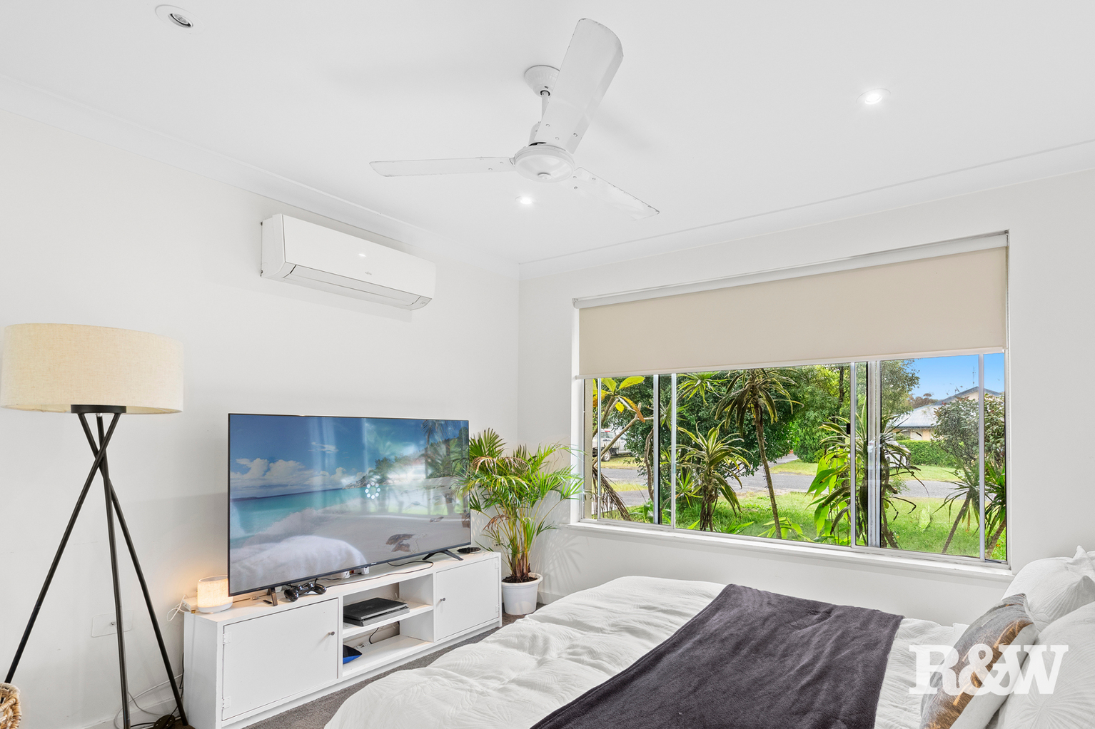 14 Wentworth Avenue Woy Woy