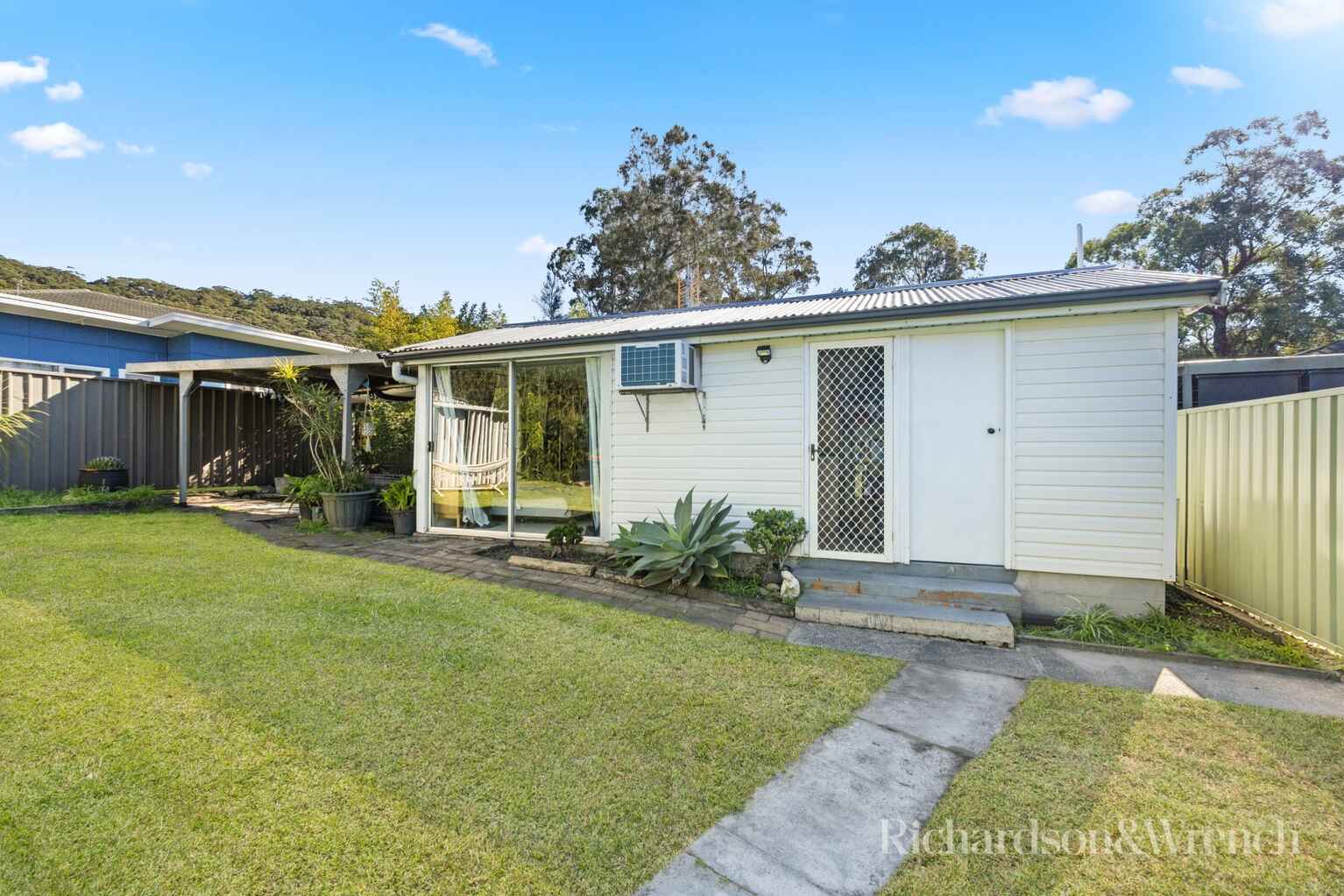 75 Brisbane Water Drive Point Clare