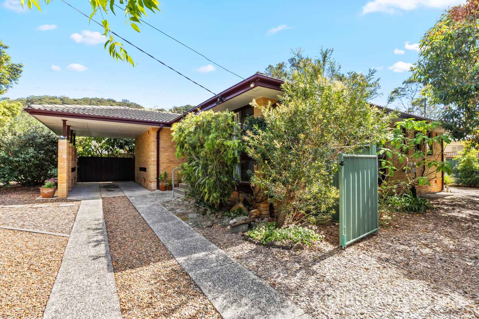 19 MacLeay Avenue Woy Woy