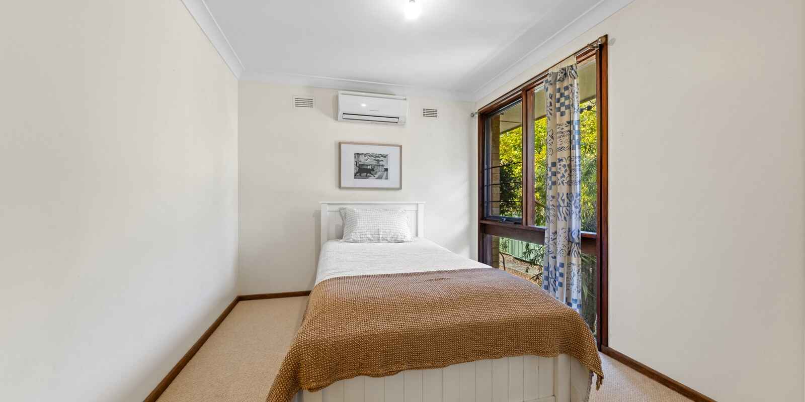 19 MacLeay Avenue Woy Woy