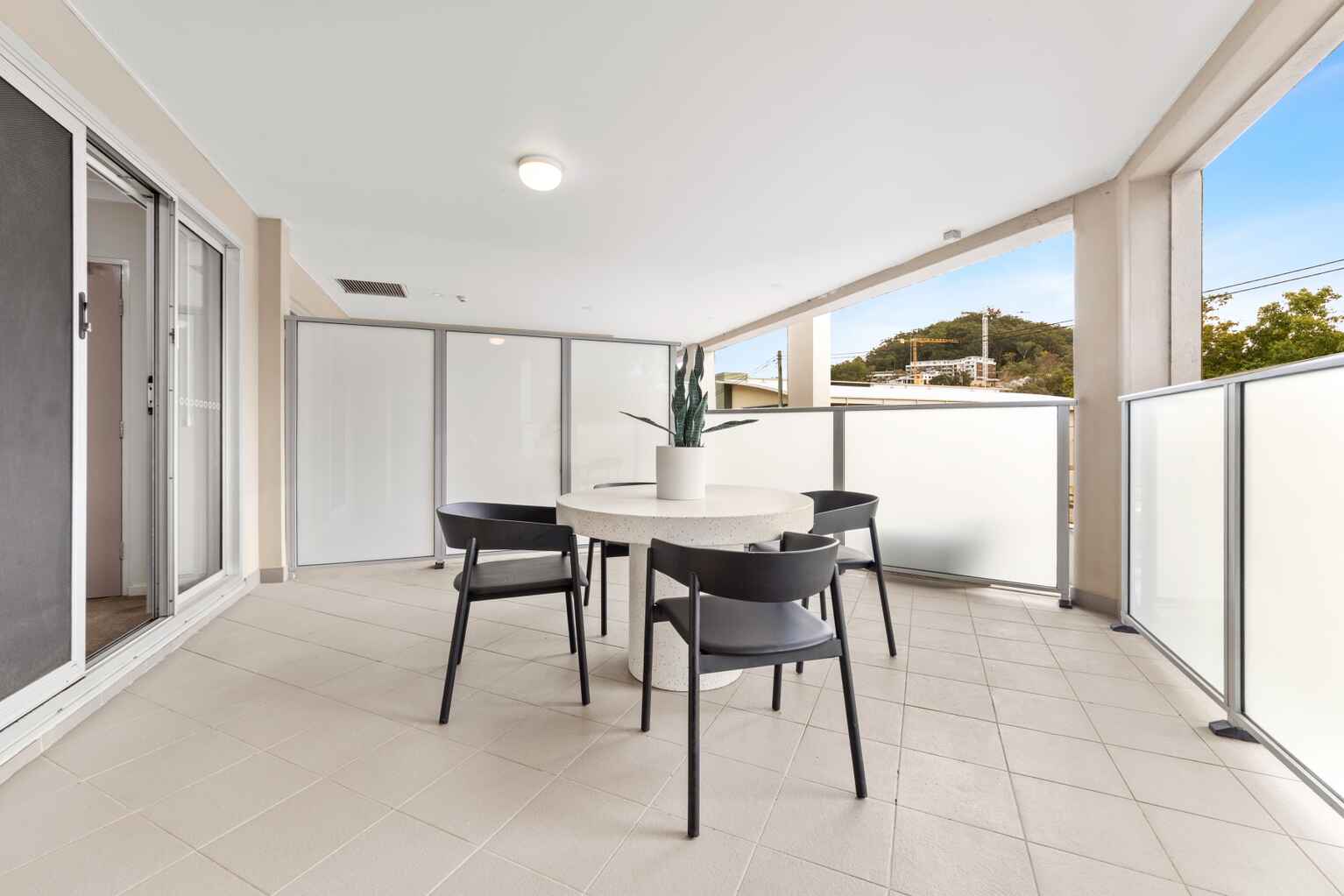 14/293-295 Mann Street Gosford 14/293-295 Mann Street Gosford