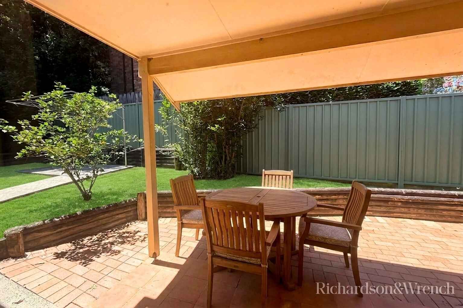 37 Narooma Road Niagara Park